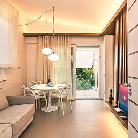Sea Holidays Apartment Marina di Pietrasanta Dış mekan fotoğraf
