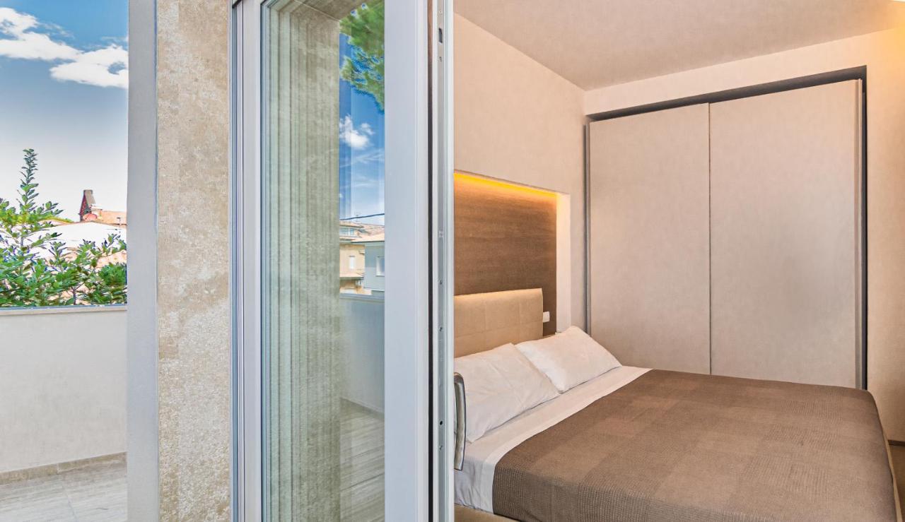Sea Holidays Apartment Marina di Pietrasanta Dış mekan fotoğraf